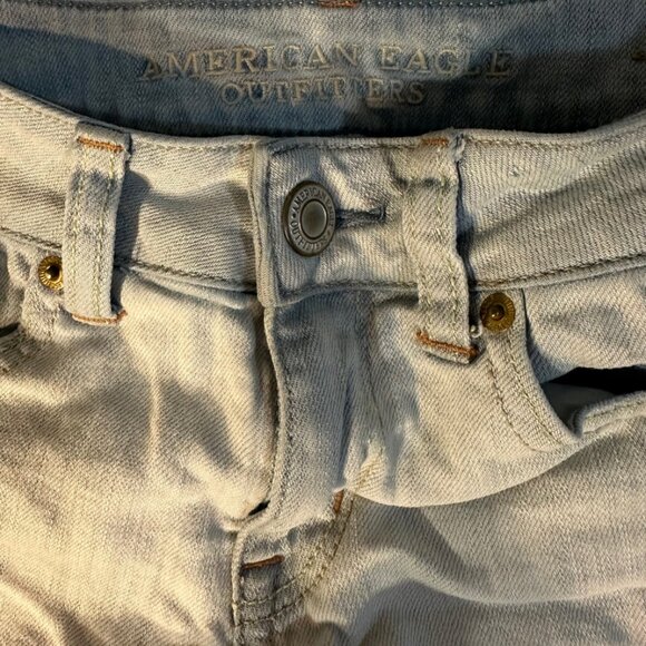 American Eagle Shorts Size 0 Embroidery - Picture 3 of 7